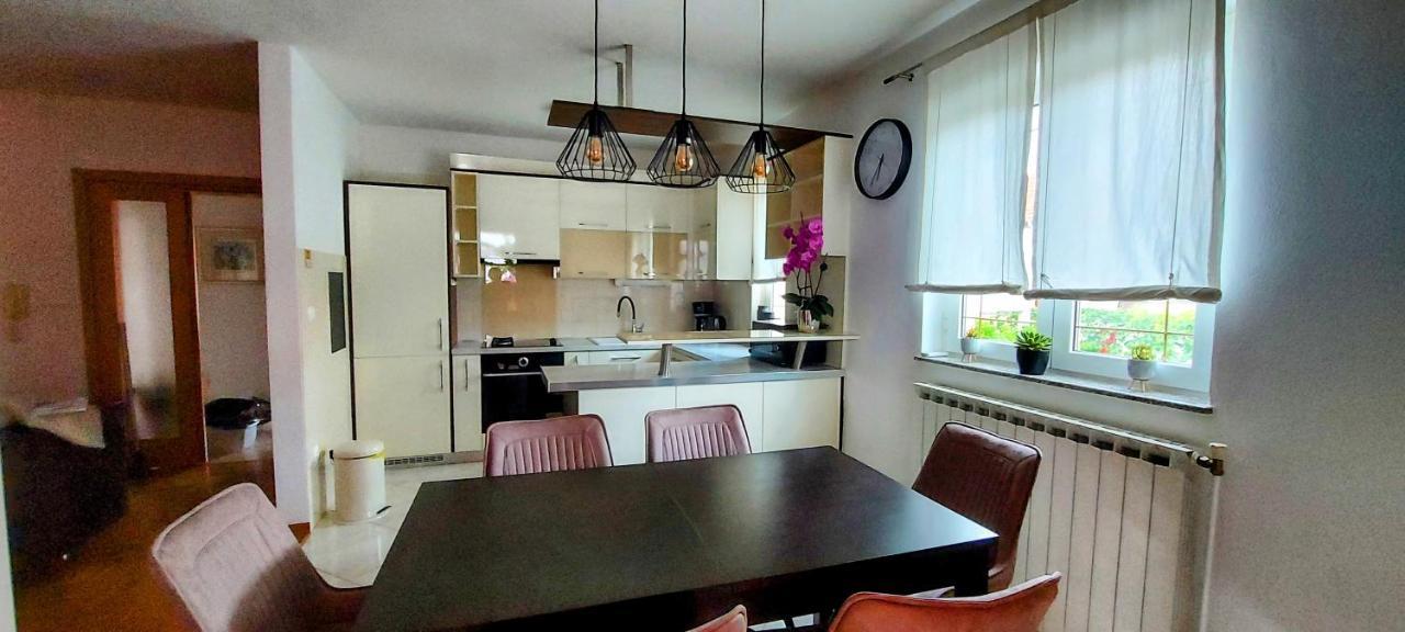 Apartments Tomic Biograd Na Moru Luaran gambar