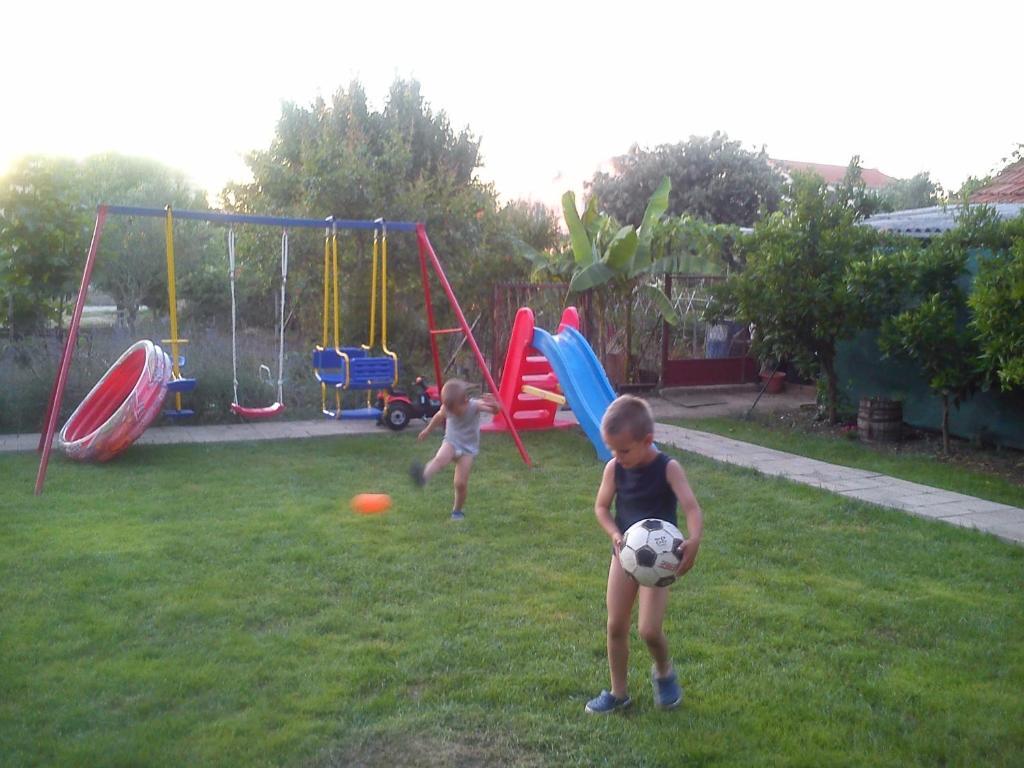 Apartments Tomic Biograd Na Moru Bilik gambar